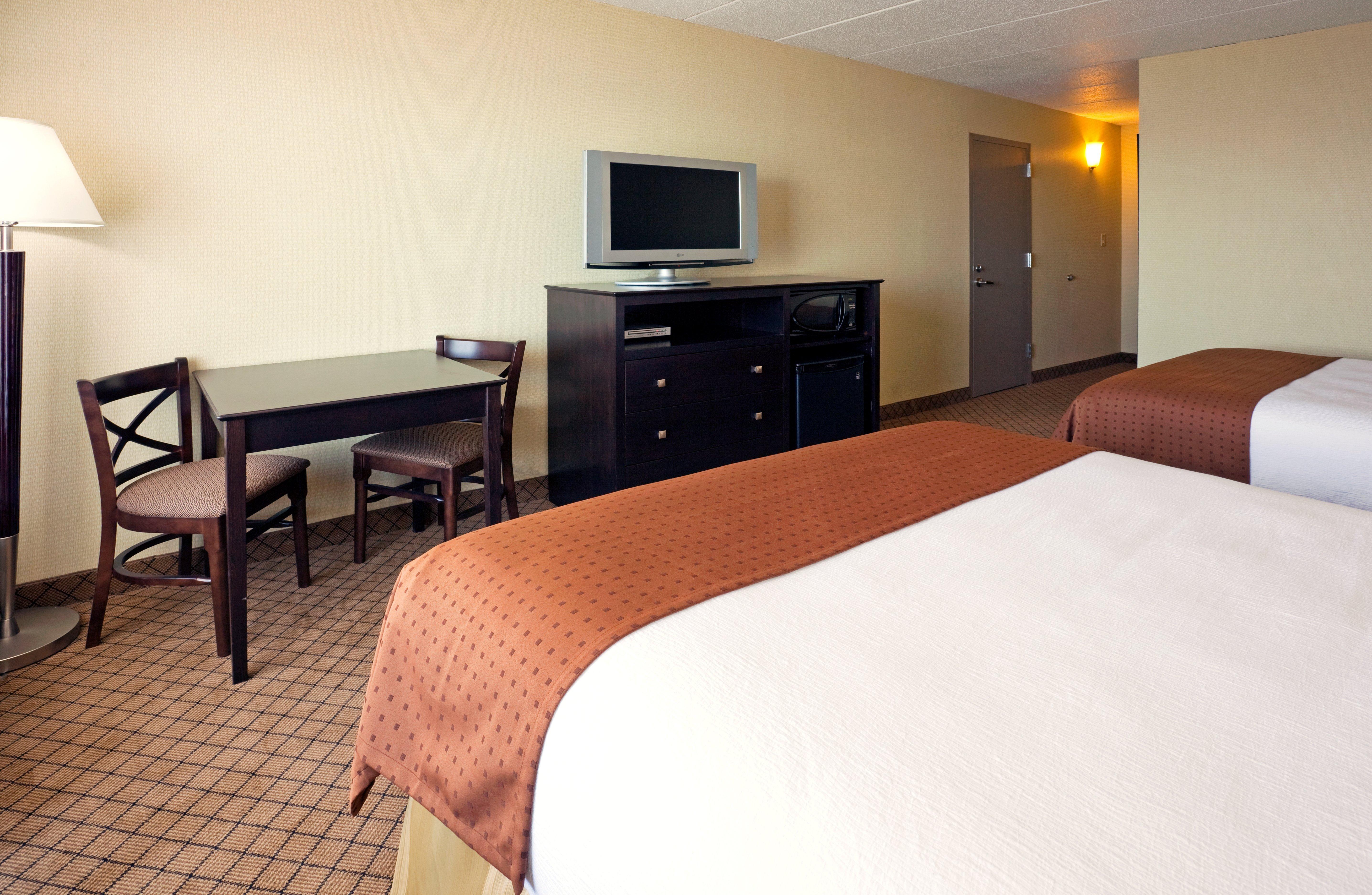 Holiday Inn Detroit Lakes By Ihg Exterior foto
